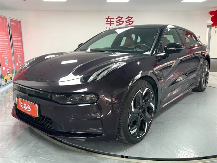 ������������� Zeekr 001 �� �����